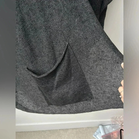 Eskandar linen  open front cardigan sweater - Picture 10 of 15